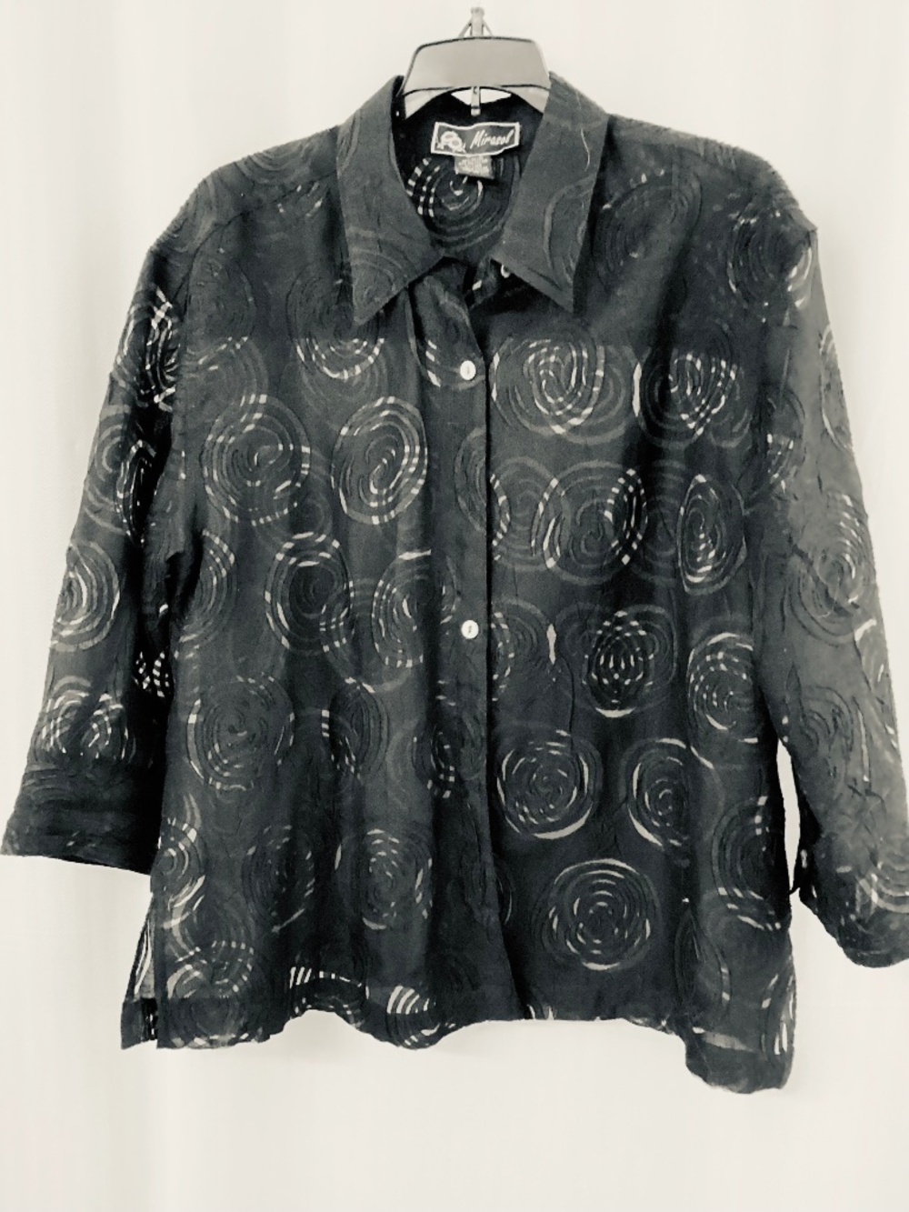 Mirasol, 3/4 sleeve button front, burnout pattern, size large